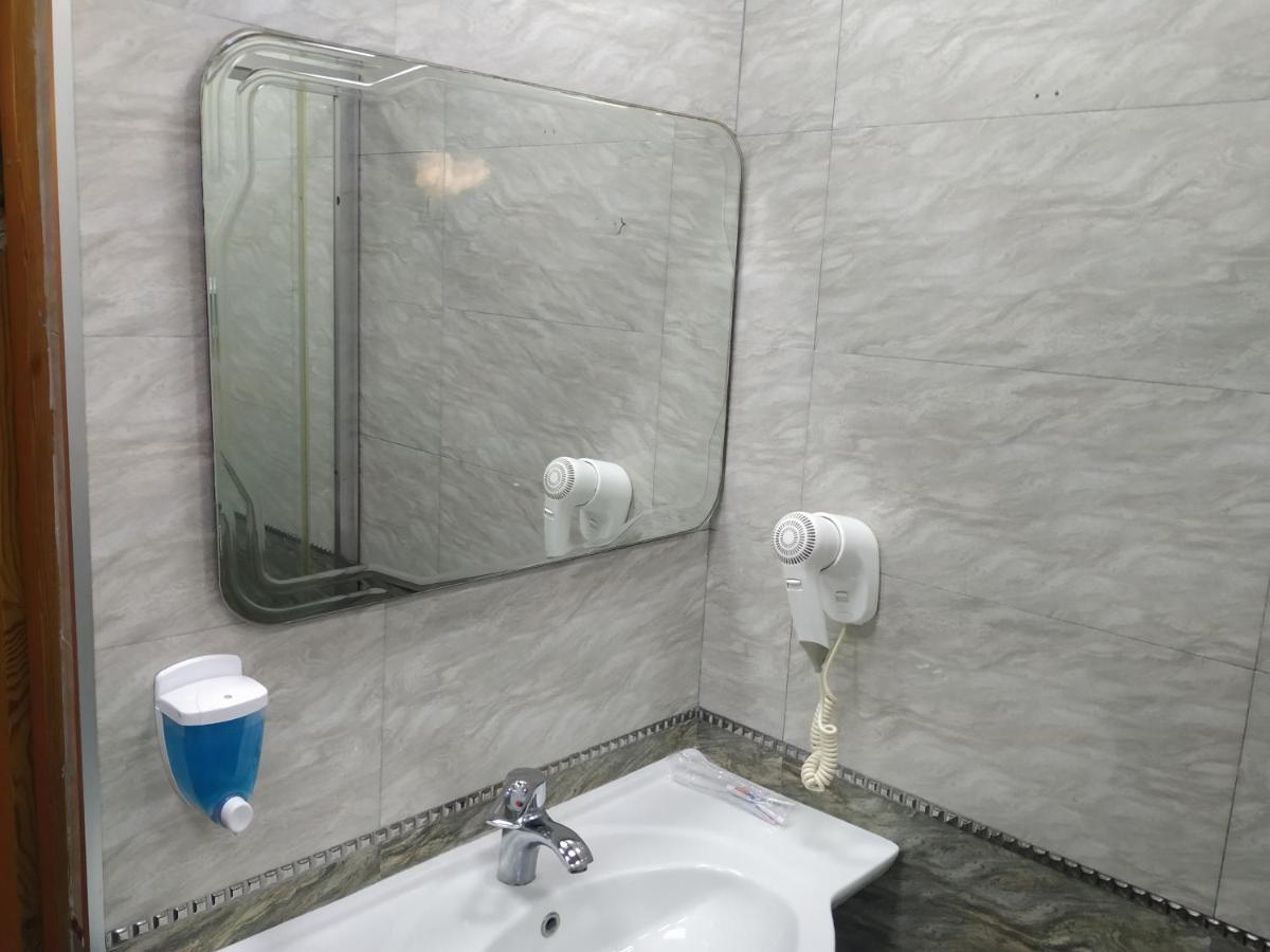 Gallery Hotel Baku Bagian luar foto