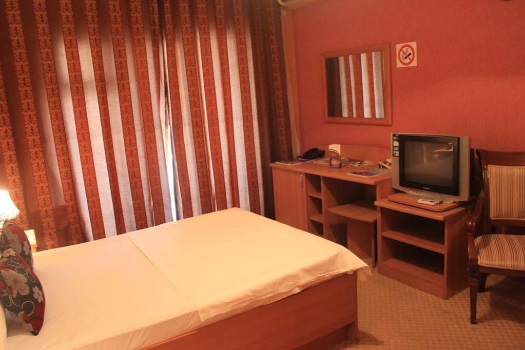 Gallery Hotel Baku Bagian luar foto