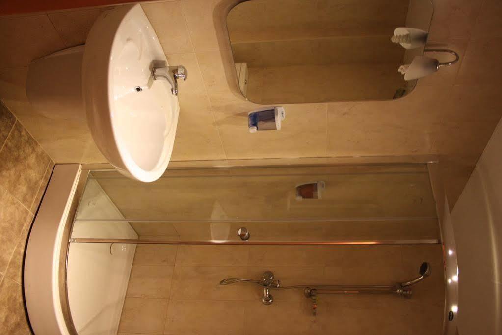 Gallery Hotel Baku Bagian luar foto