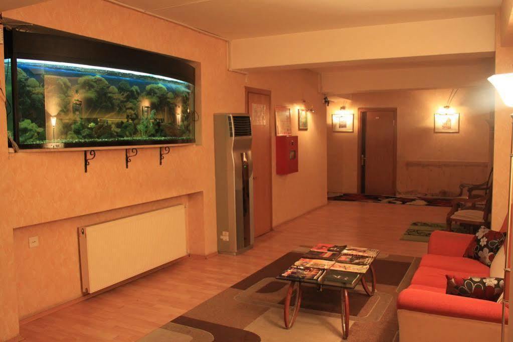 Gallery Hotel Baku Bagian luar foto