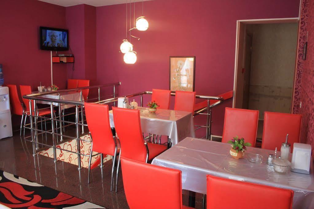Gallery Hotel Baku Bagian luar foto